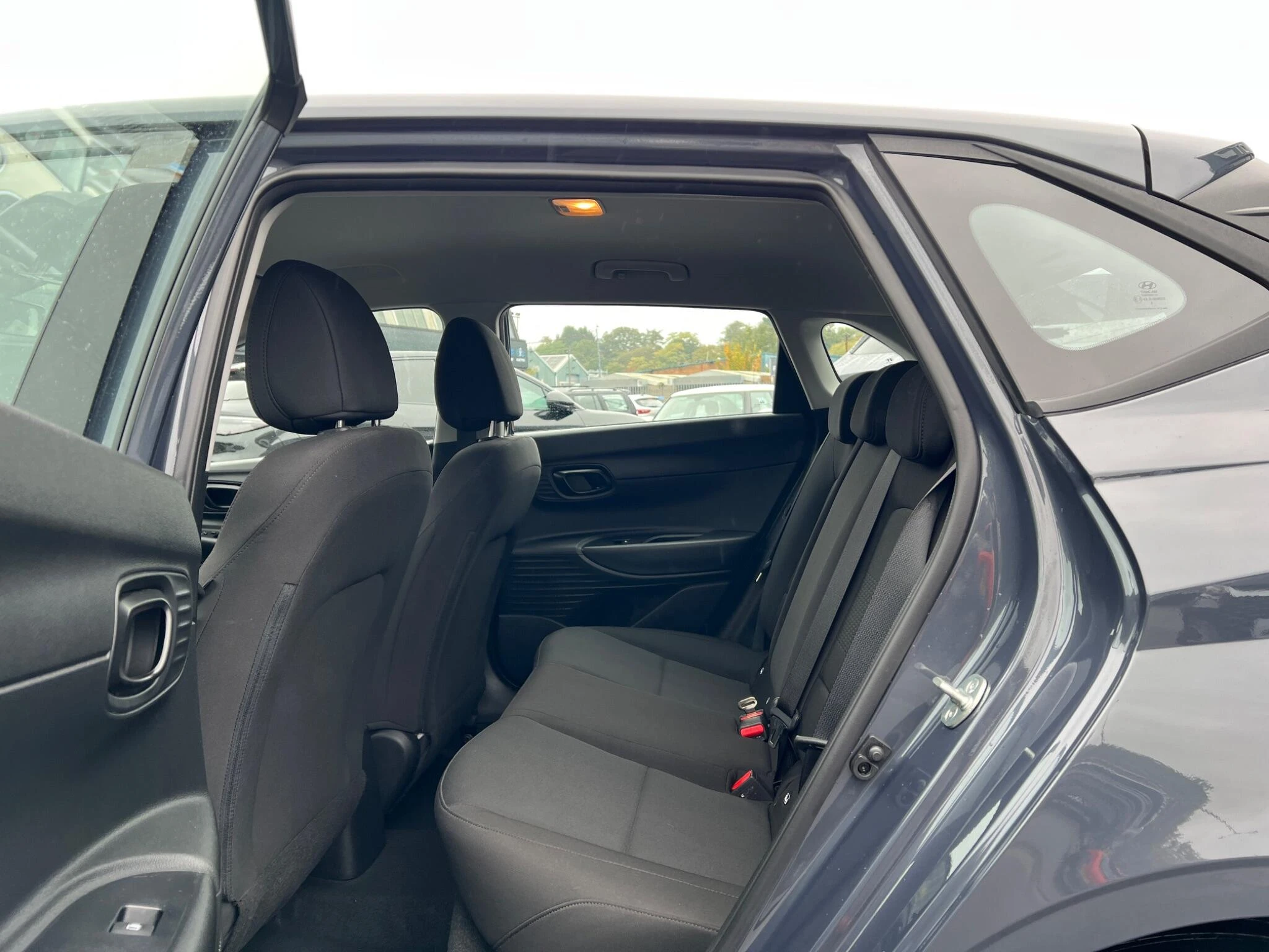 Vehicle image 24