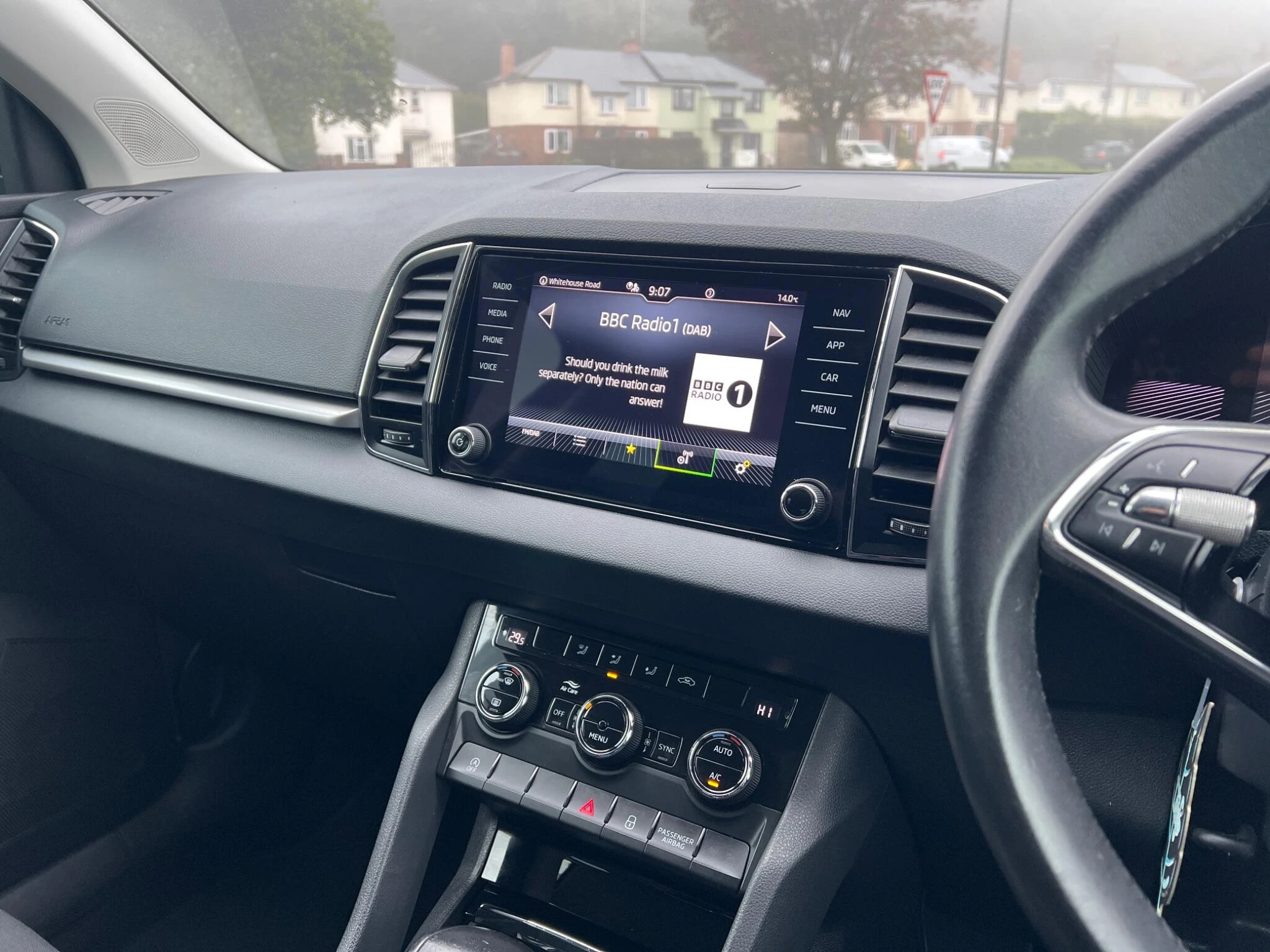 Vehicle image 36