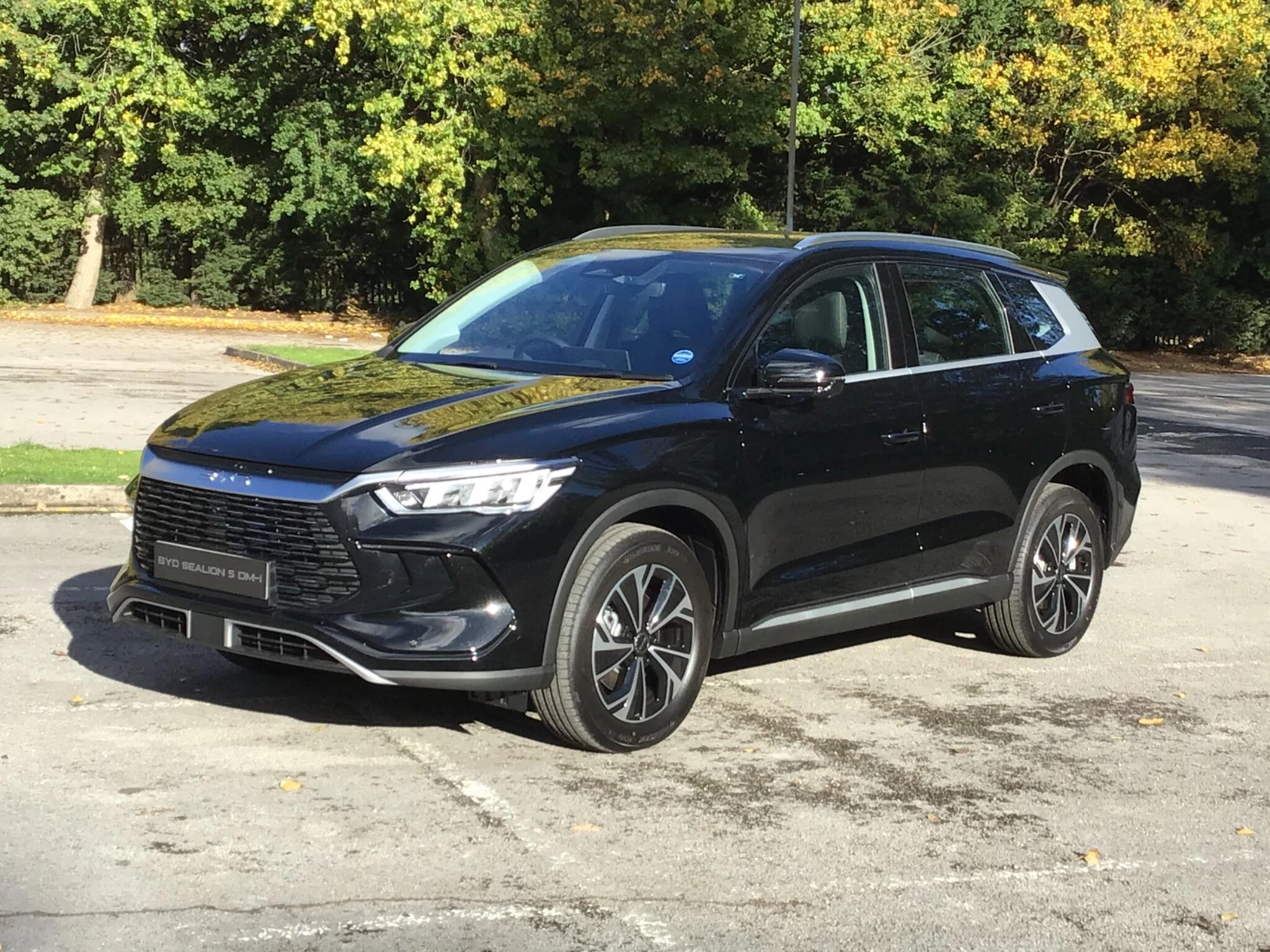 Vehicle image 6