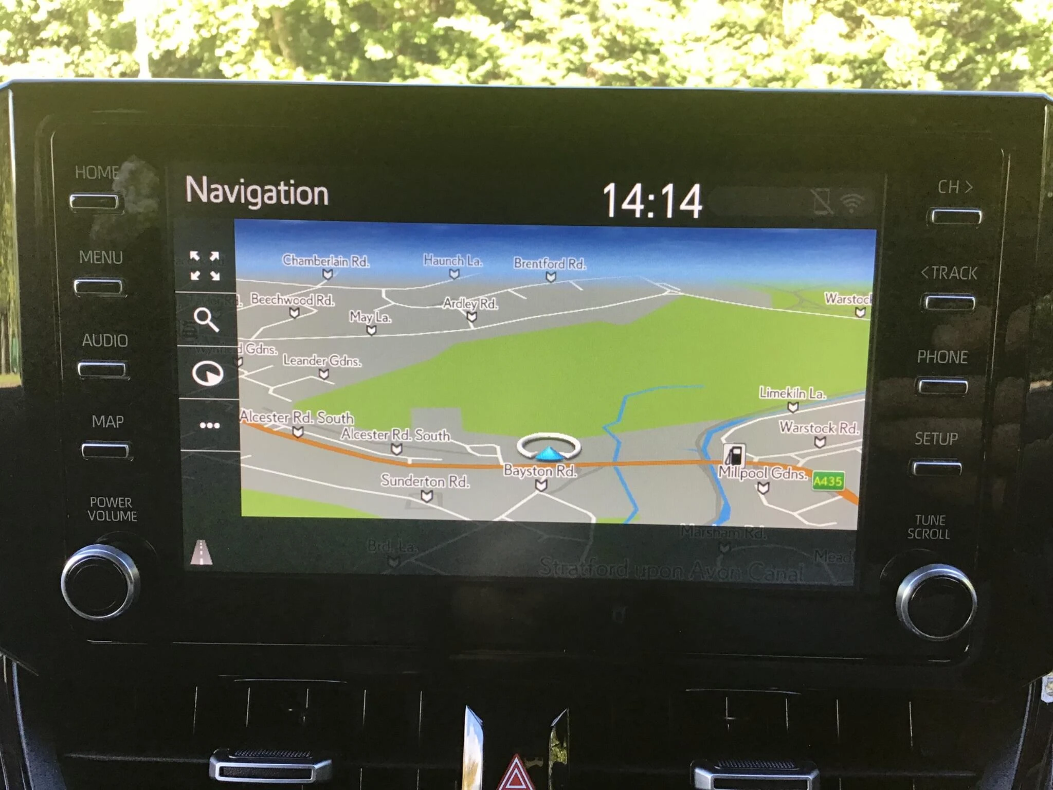 Vehicle image 20
