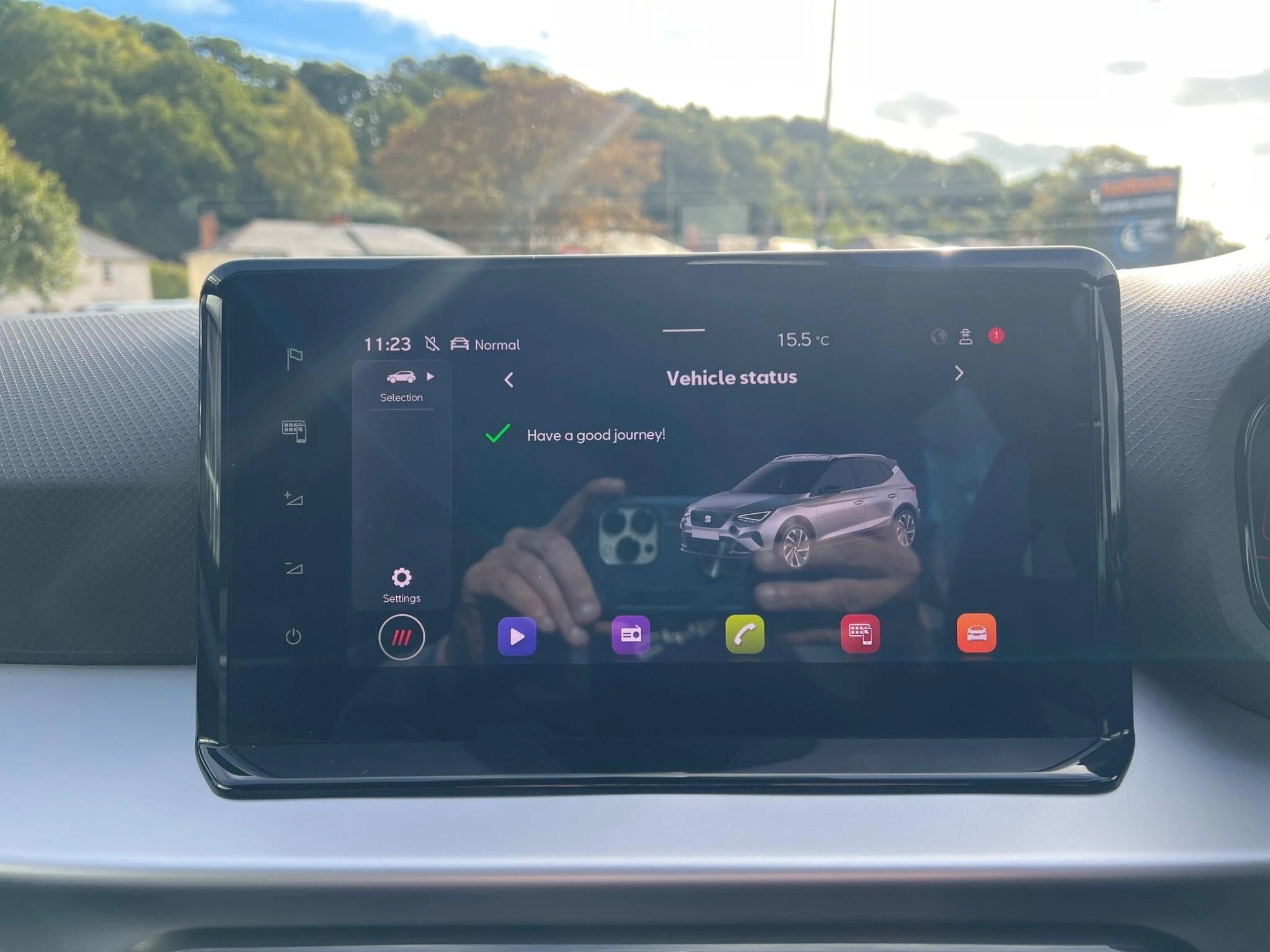 Vehicle image 35
