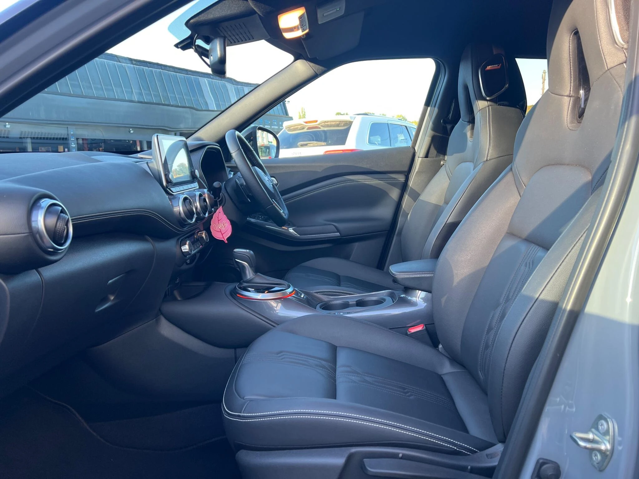 Vehicle image 45