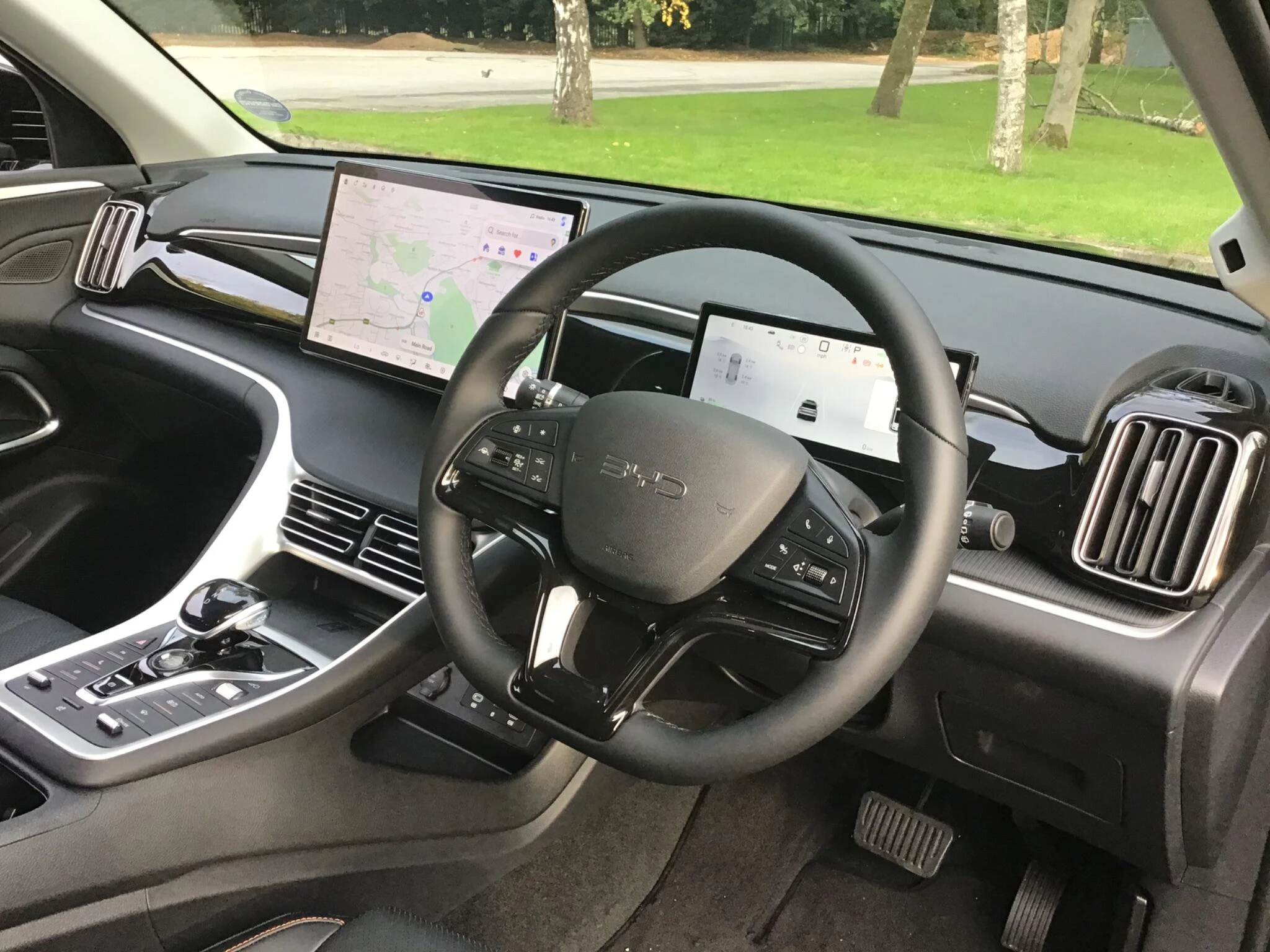 Vehicle image 34