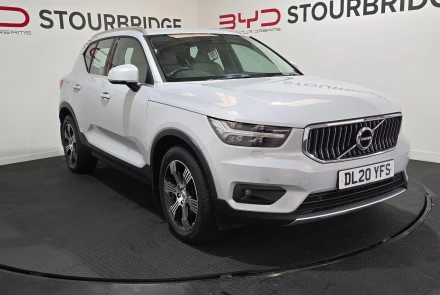 Volvo XC40 Listing Image