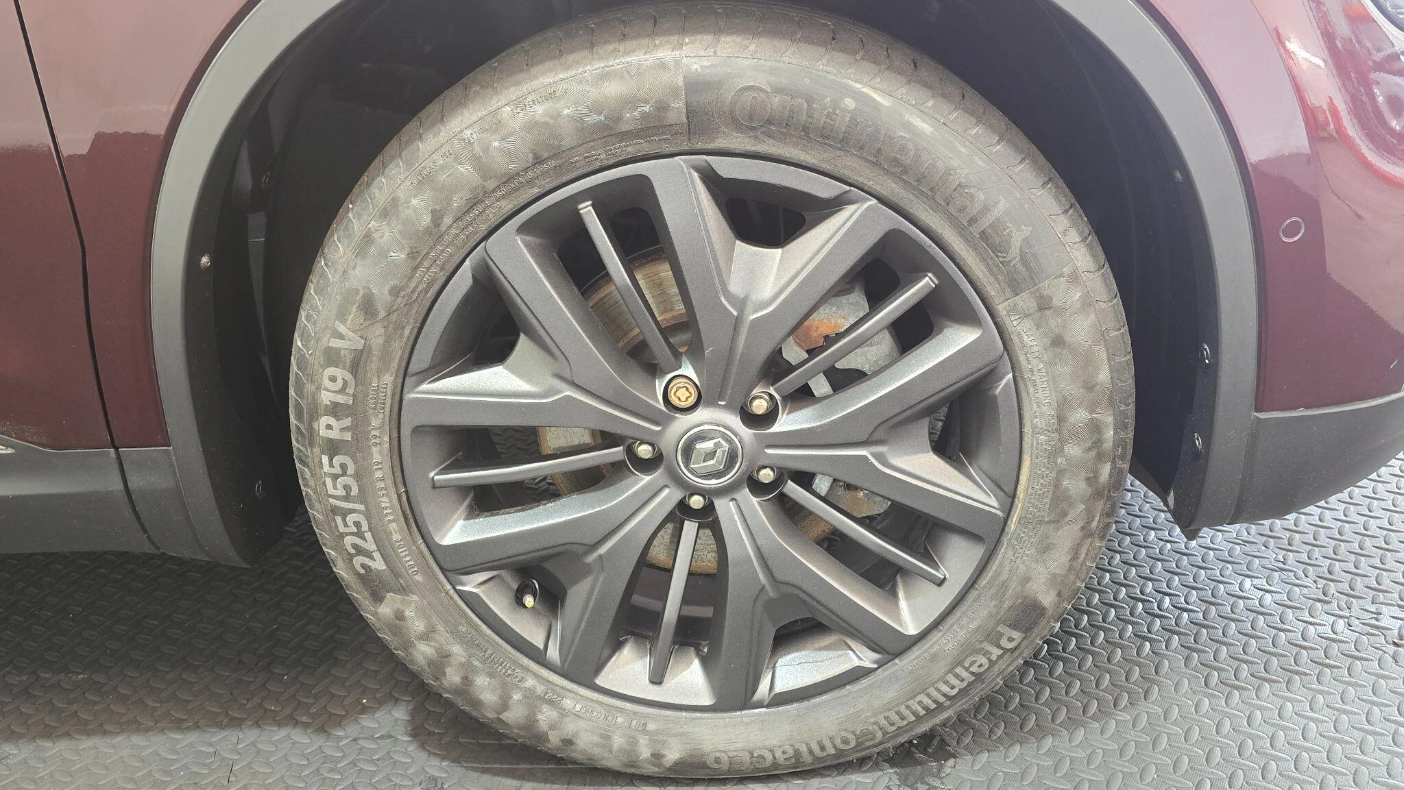 Vehicle image 30