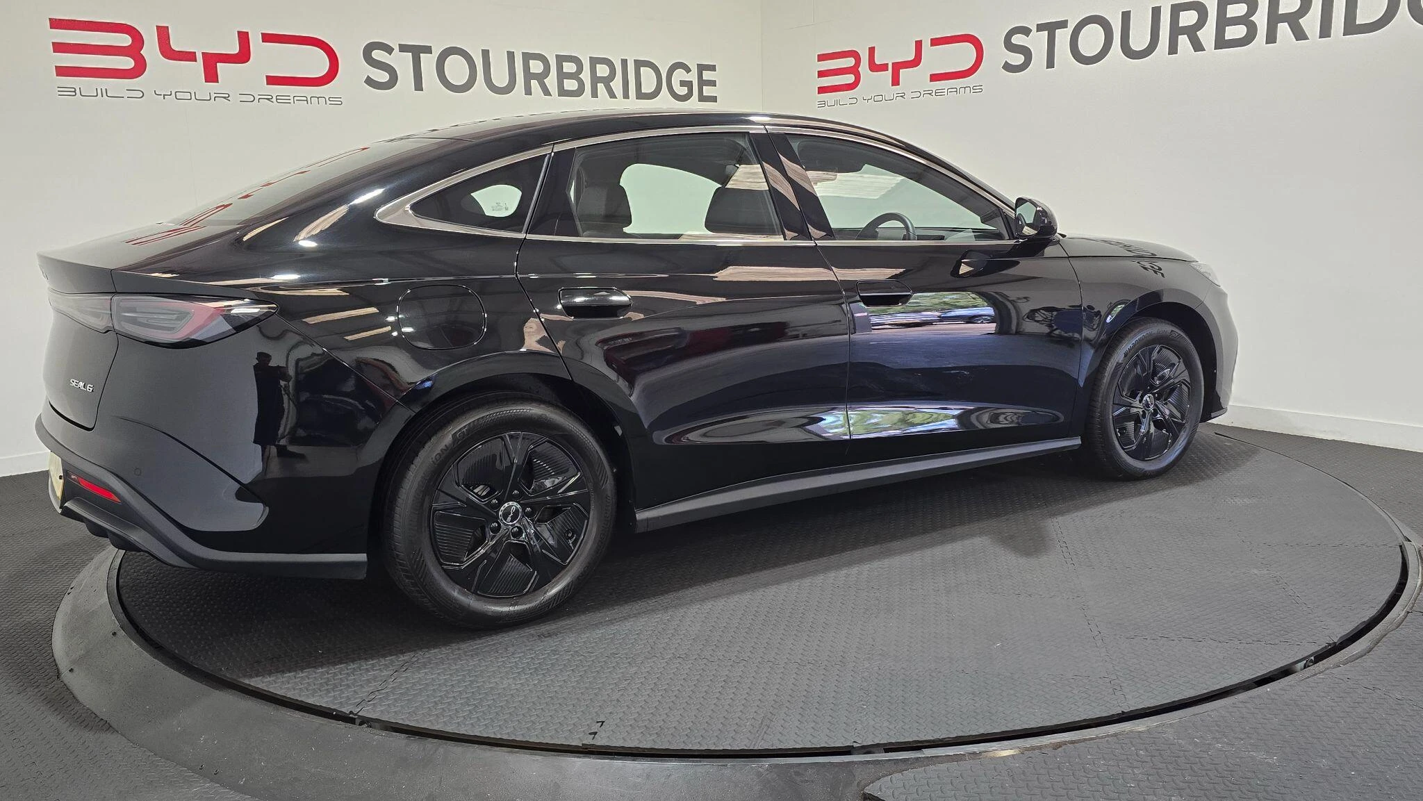 Vehicle image 40