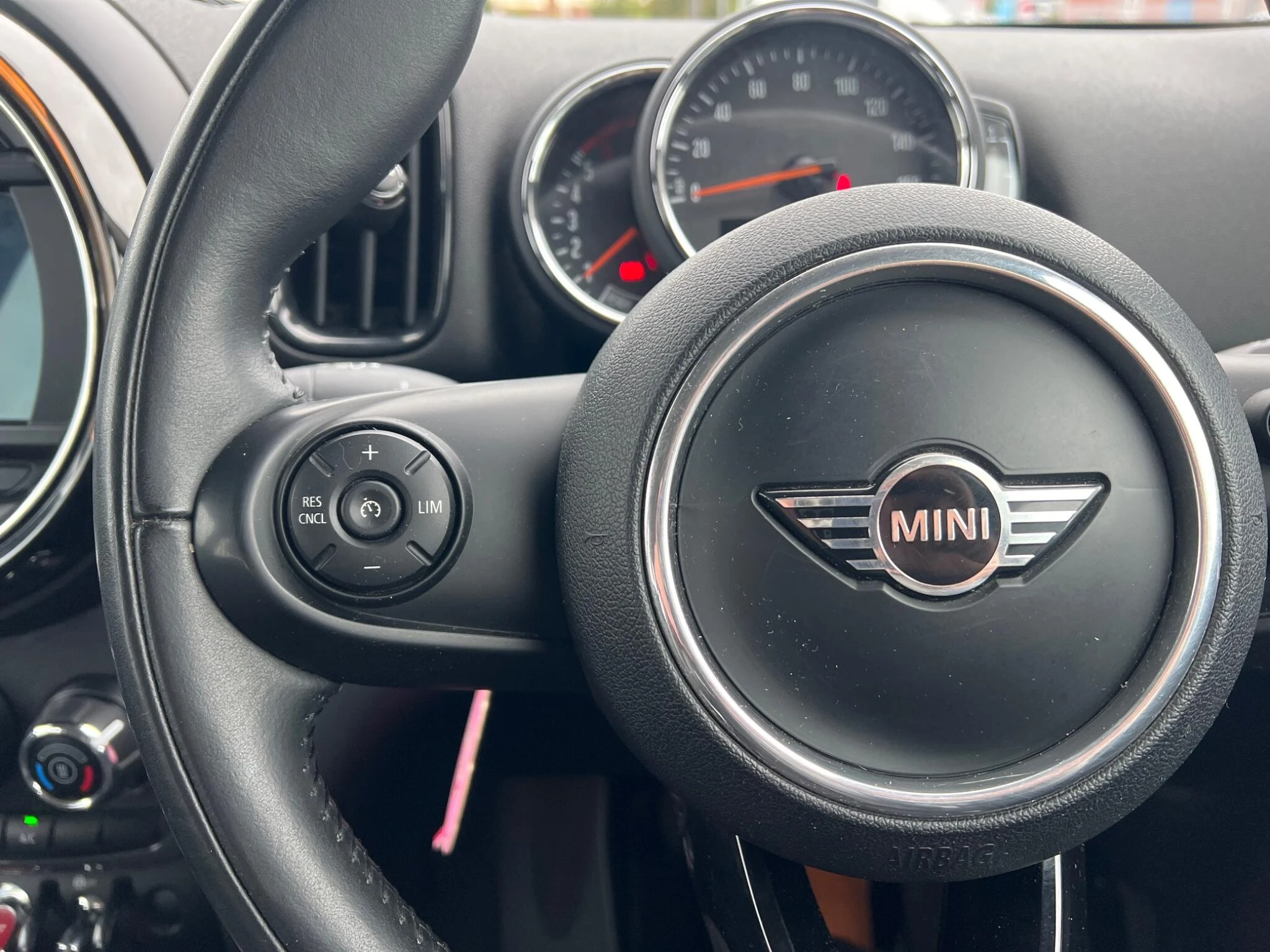 Vehicle image 40
