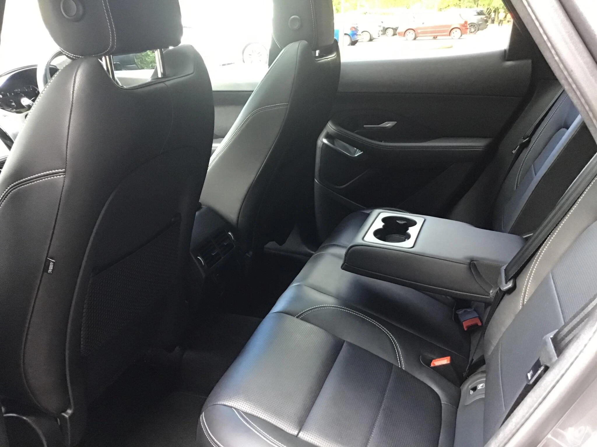 Vehicle image 31