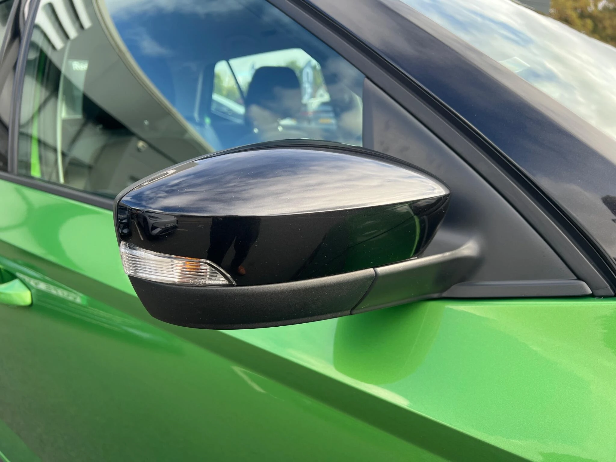 Vehicle image 38