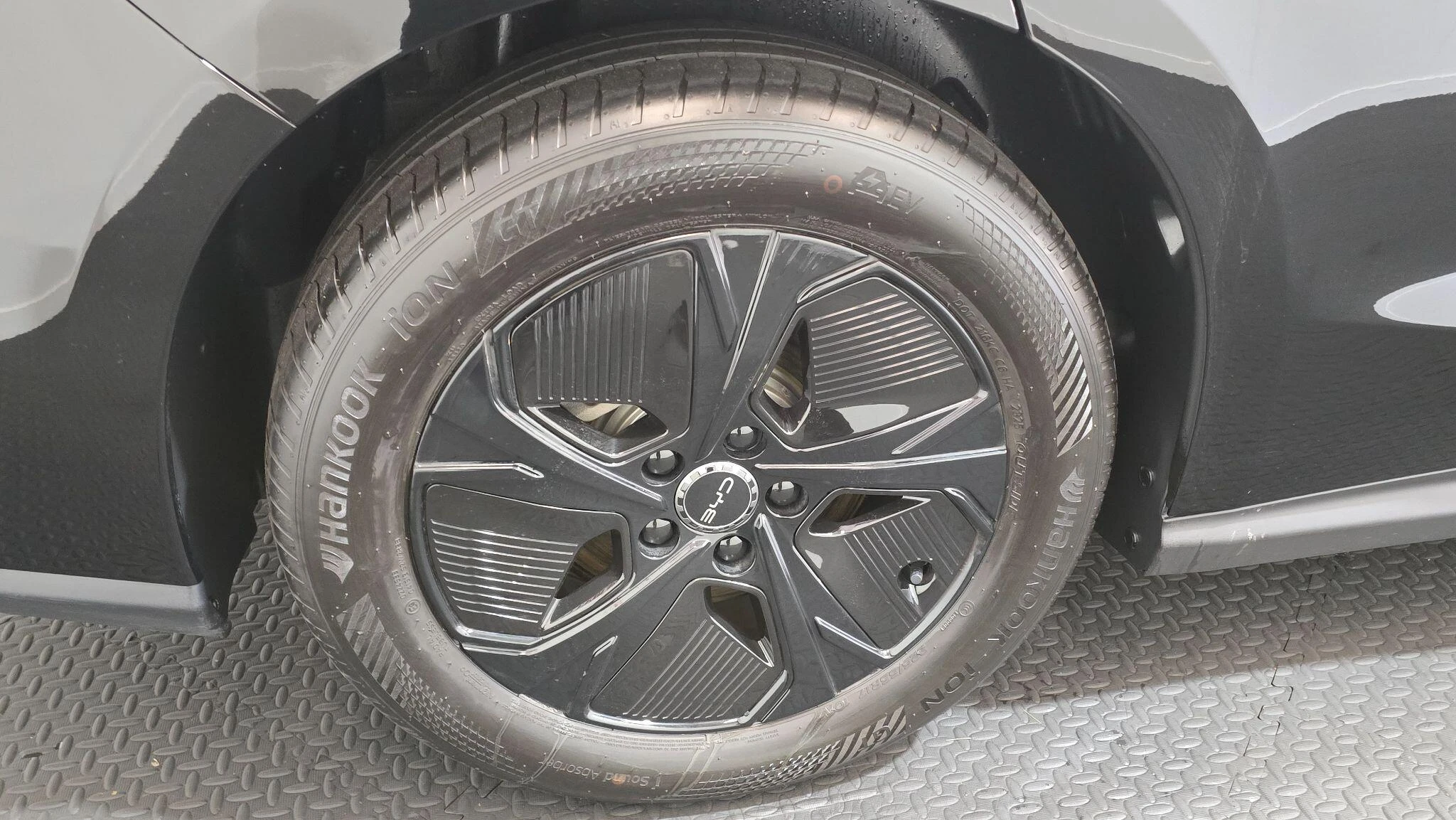 Vehicle image 31