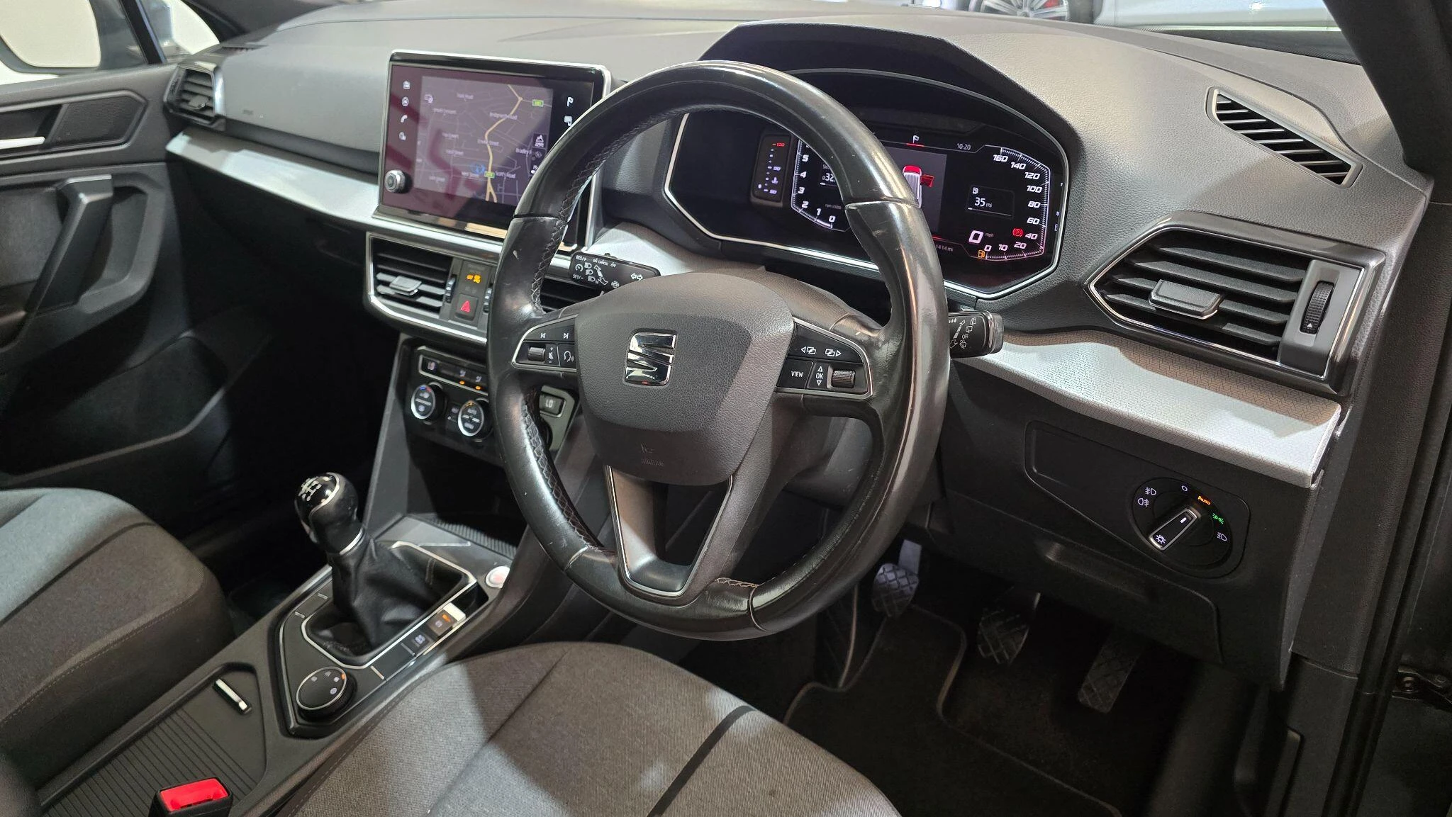 Vehicle image 20