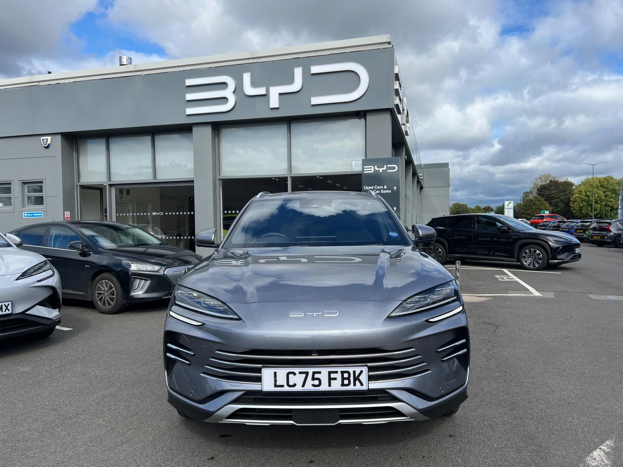 Vehicle image 2
