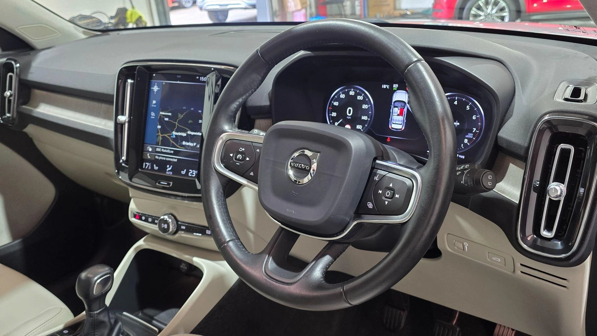 Vehicle image 35