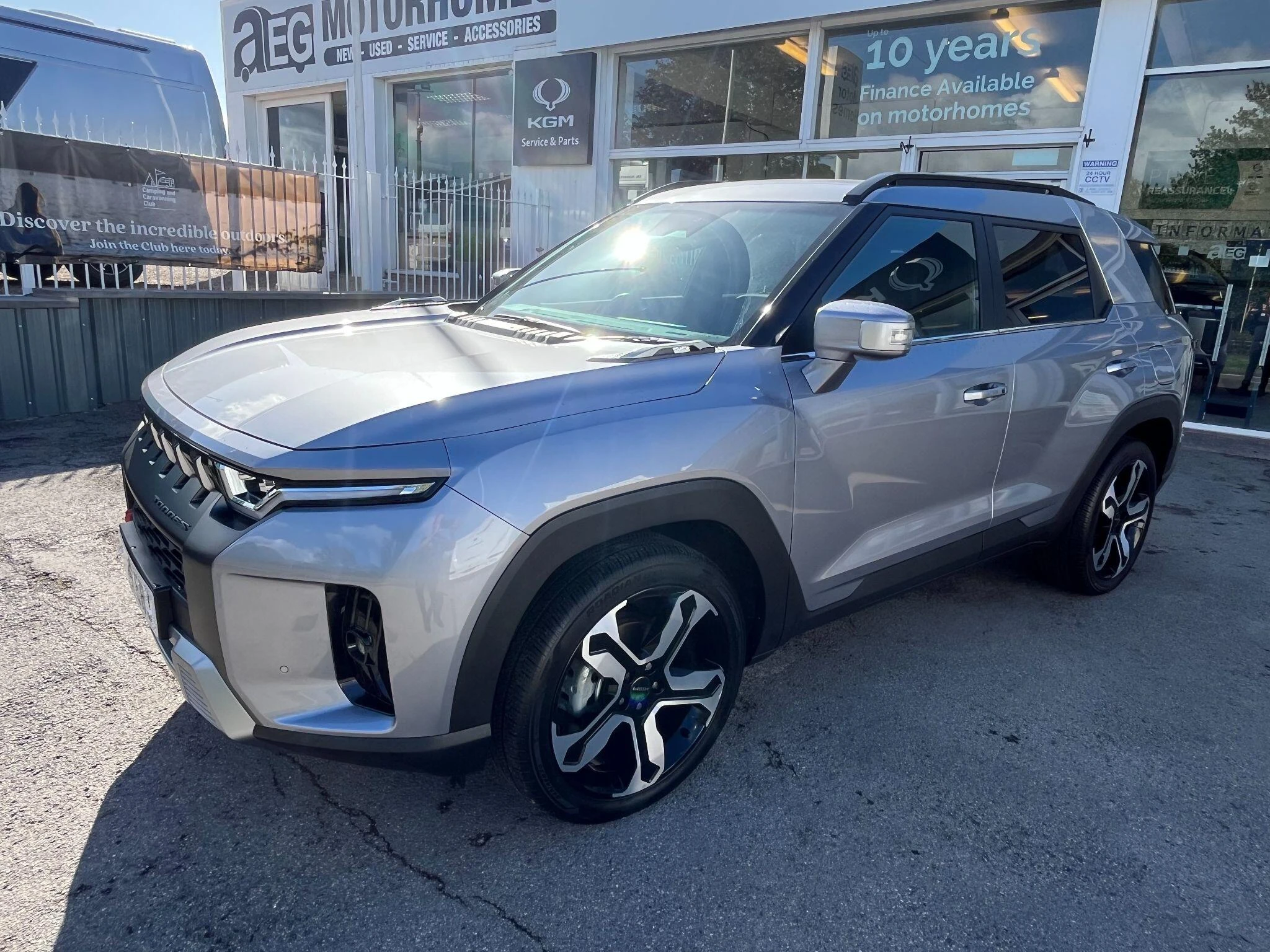 Vehicle image 9