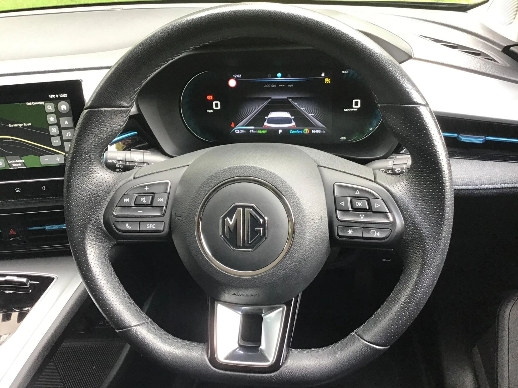 Vehicle image 36
