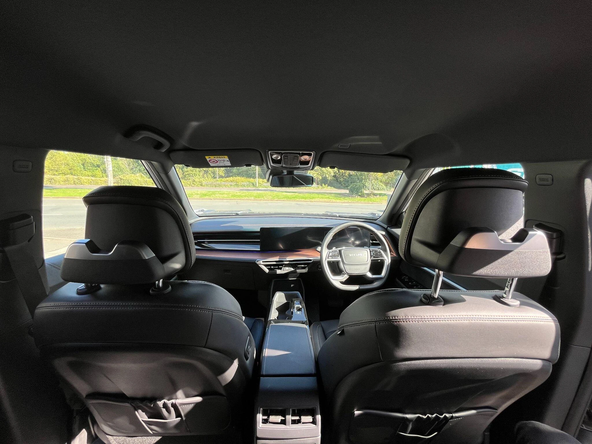 Vehicle image 25