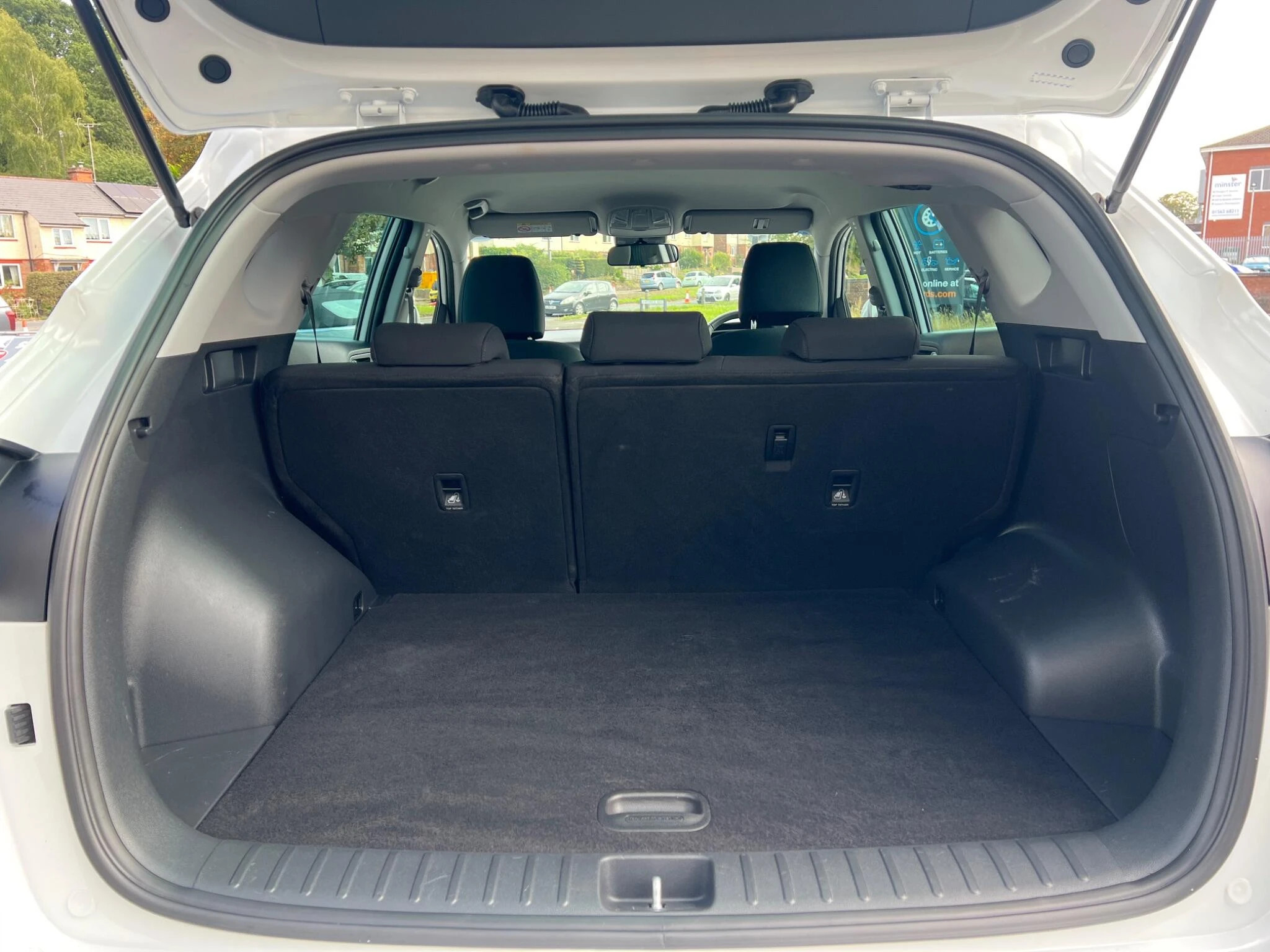 Vehicle image 41
