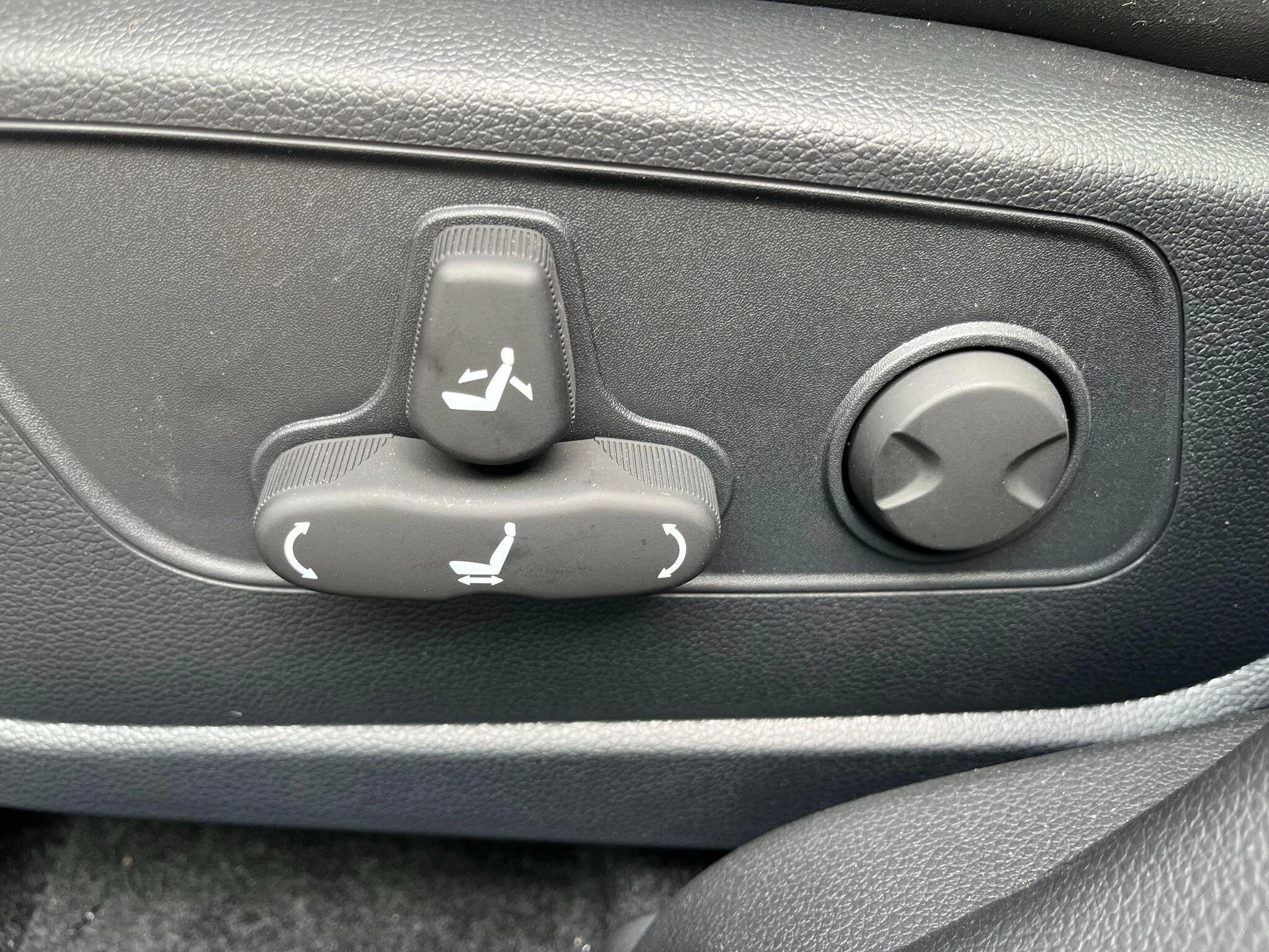 Vehicle image 39