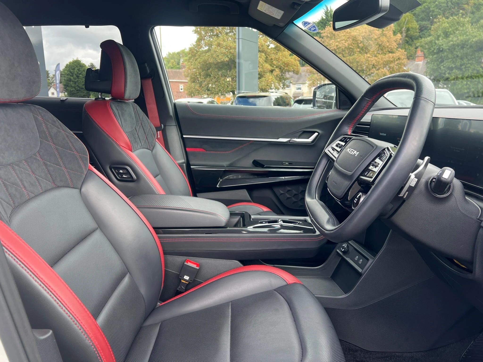 Vehicle image 21