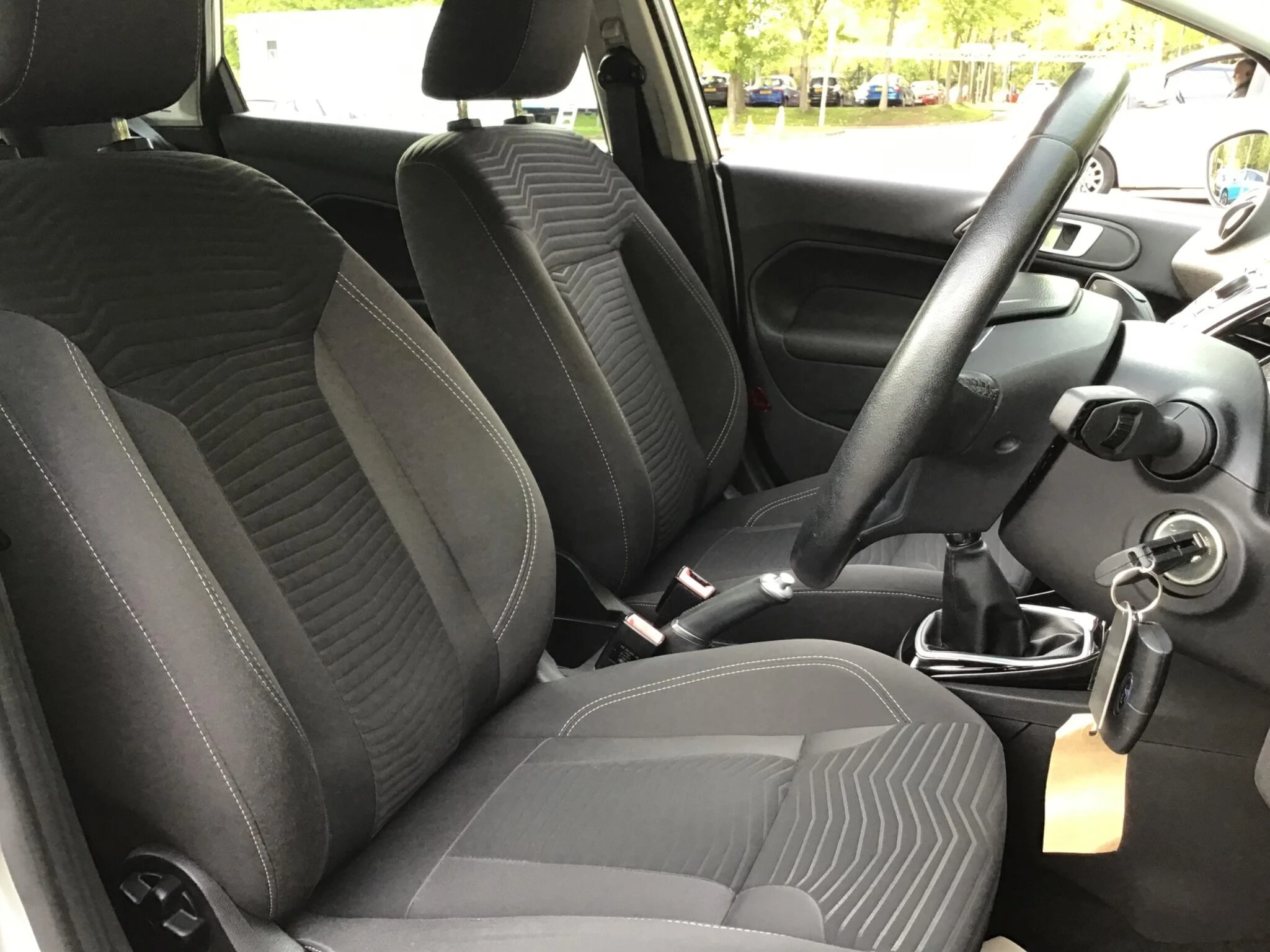 Vehicle image 31