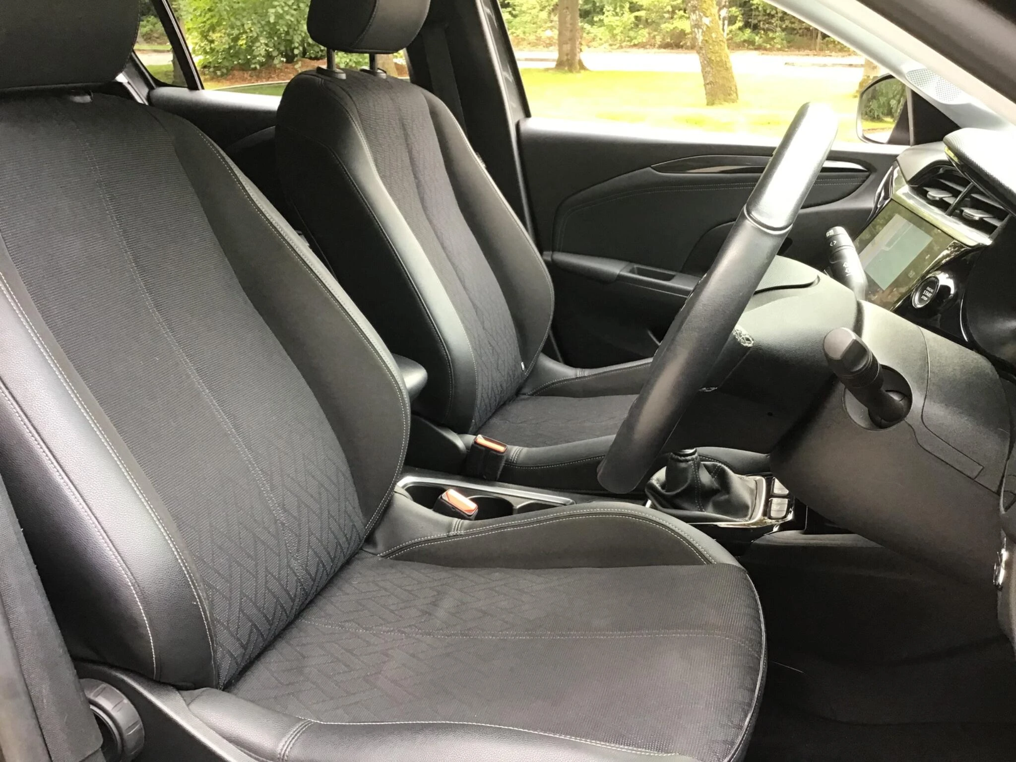 Vehicle image 31