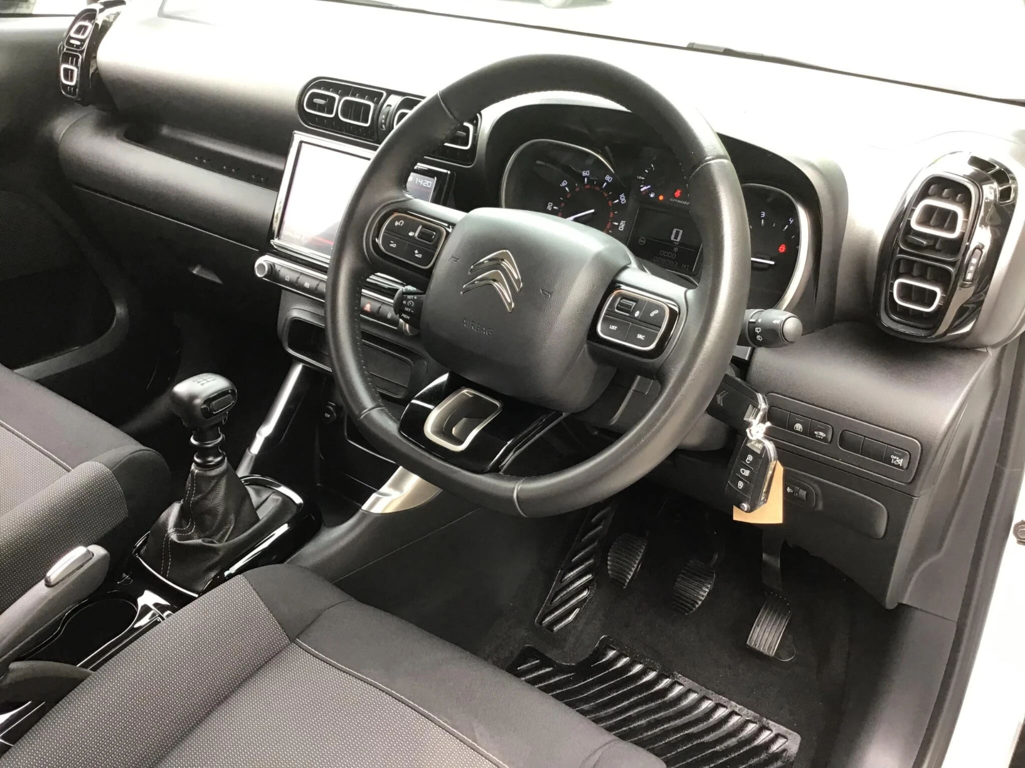 Vehicle image 31