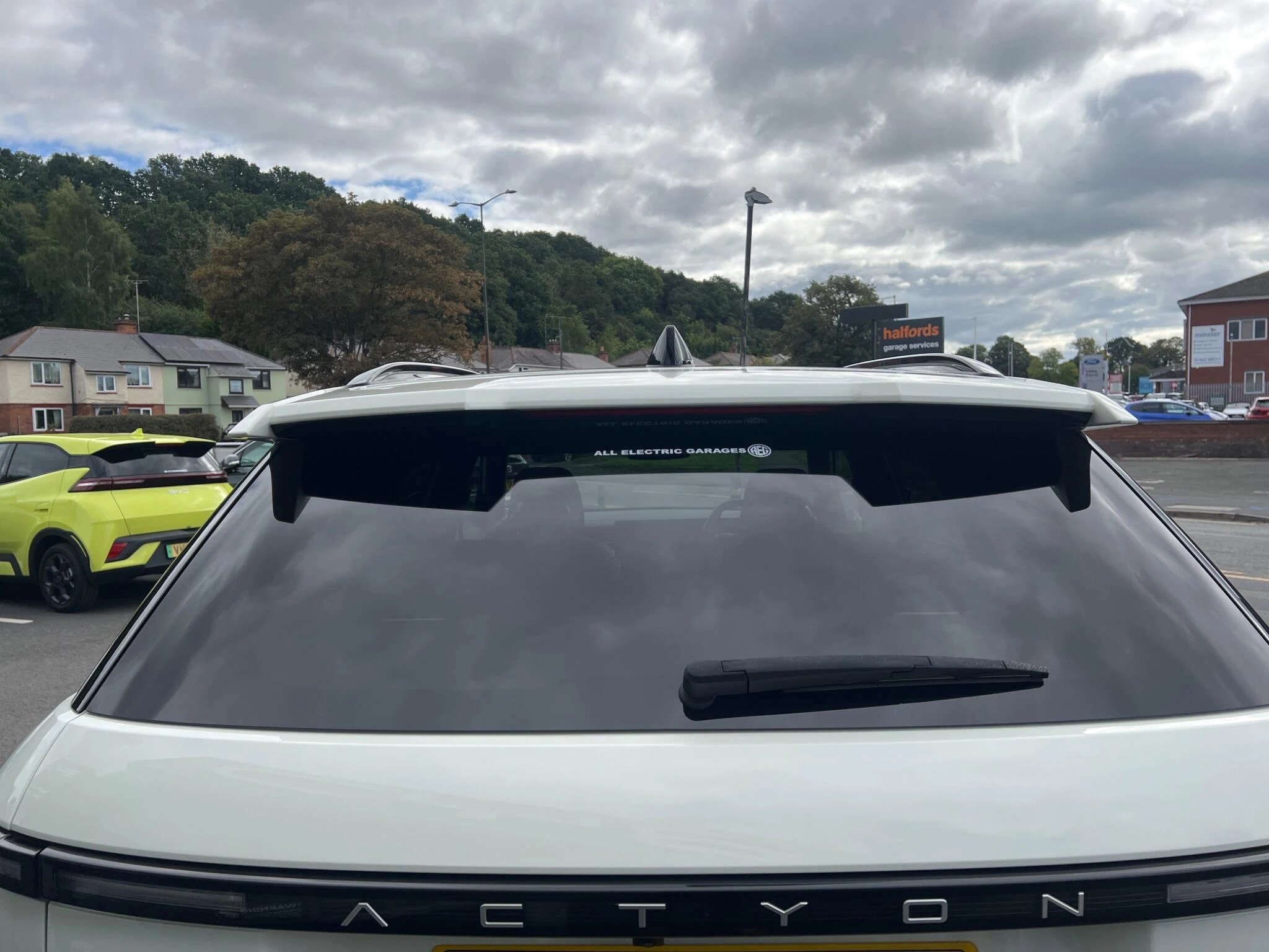Vehicle image 49