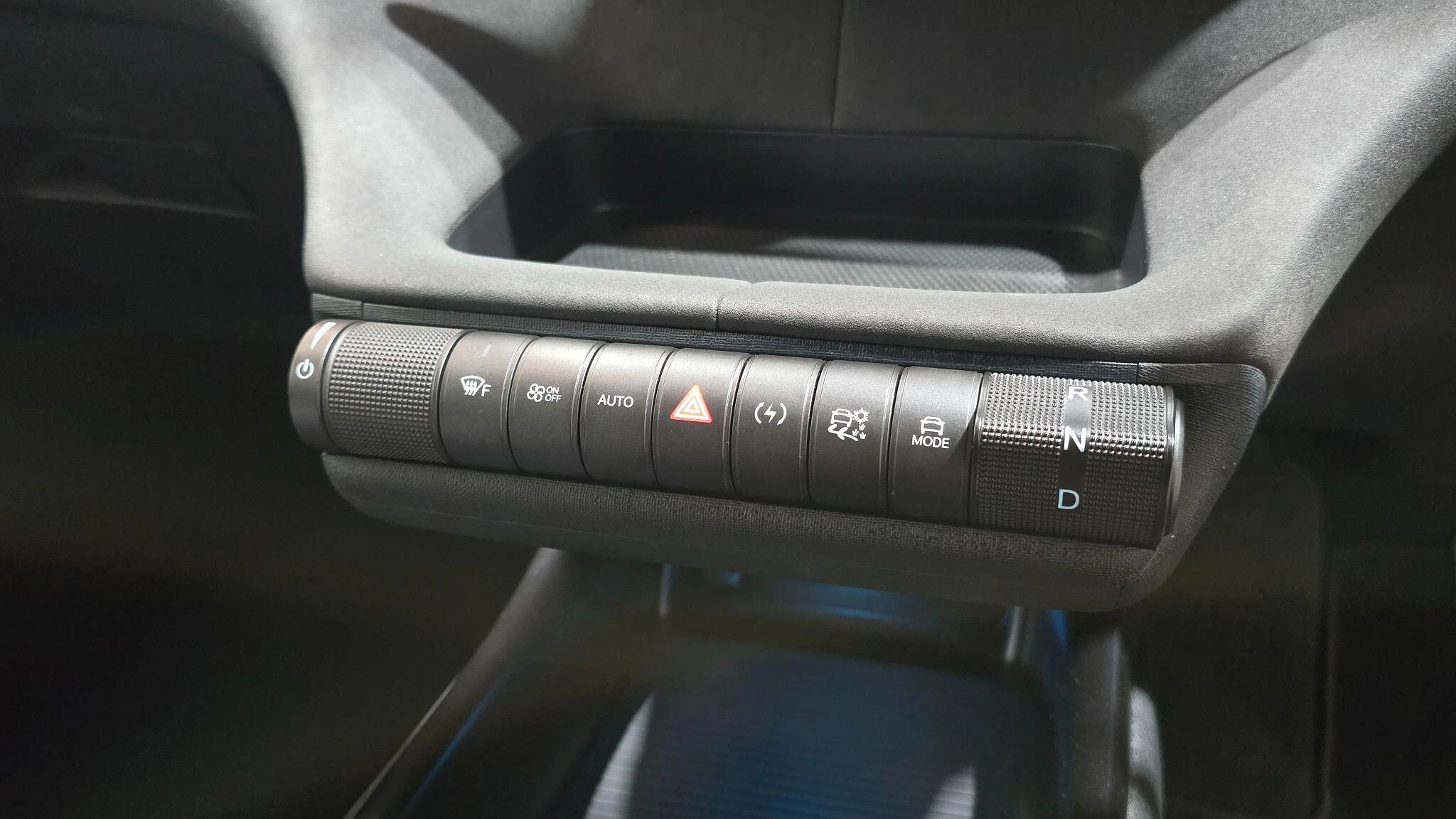 Vehicle image 26
