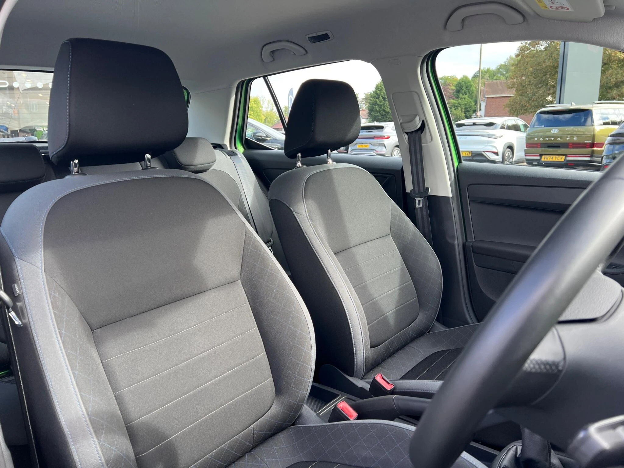 Vehicle image 23