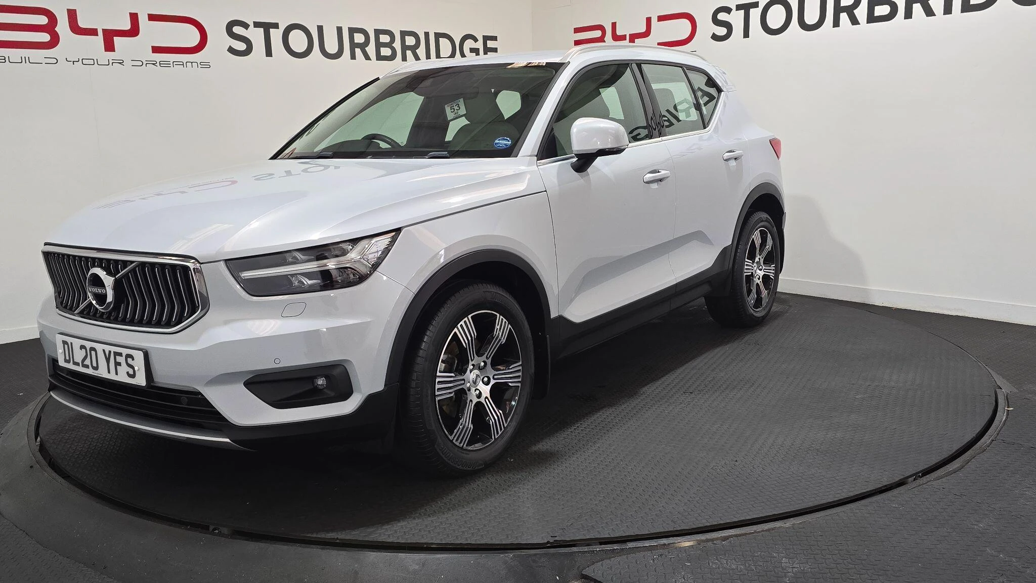 Vehicle image 7