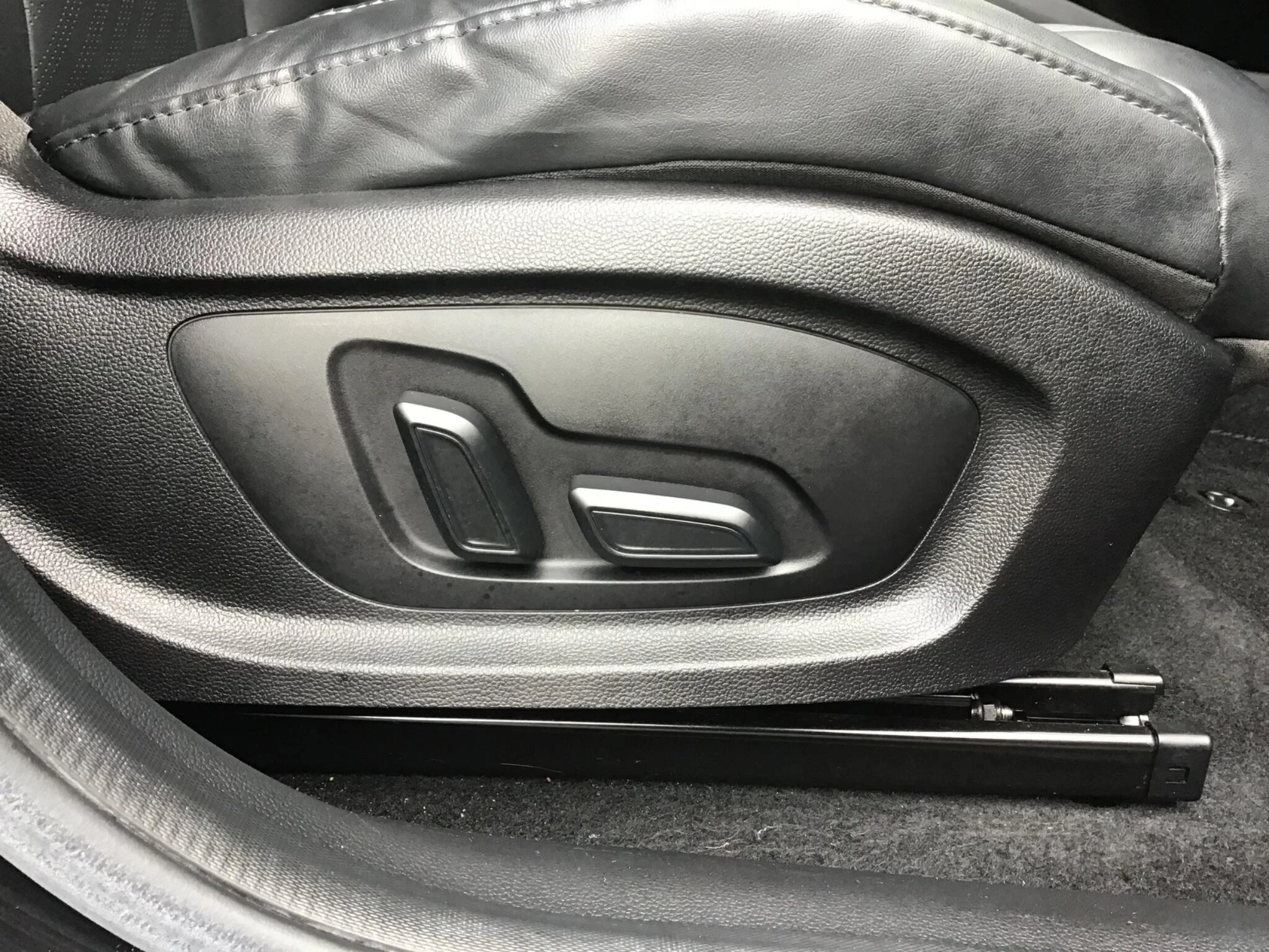Vehicle image 38