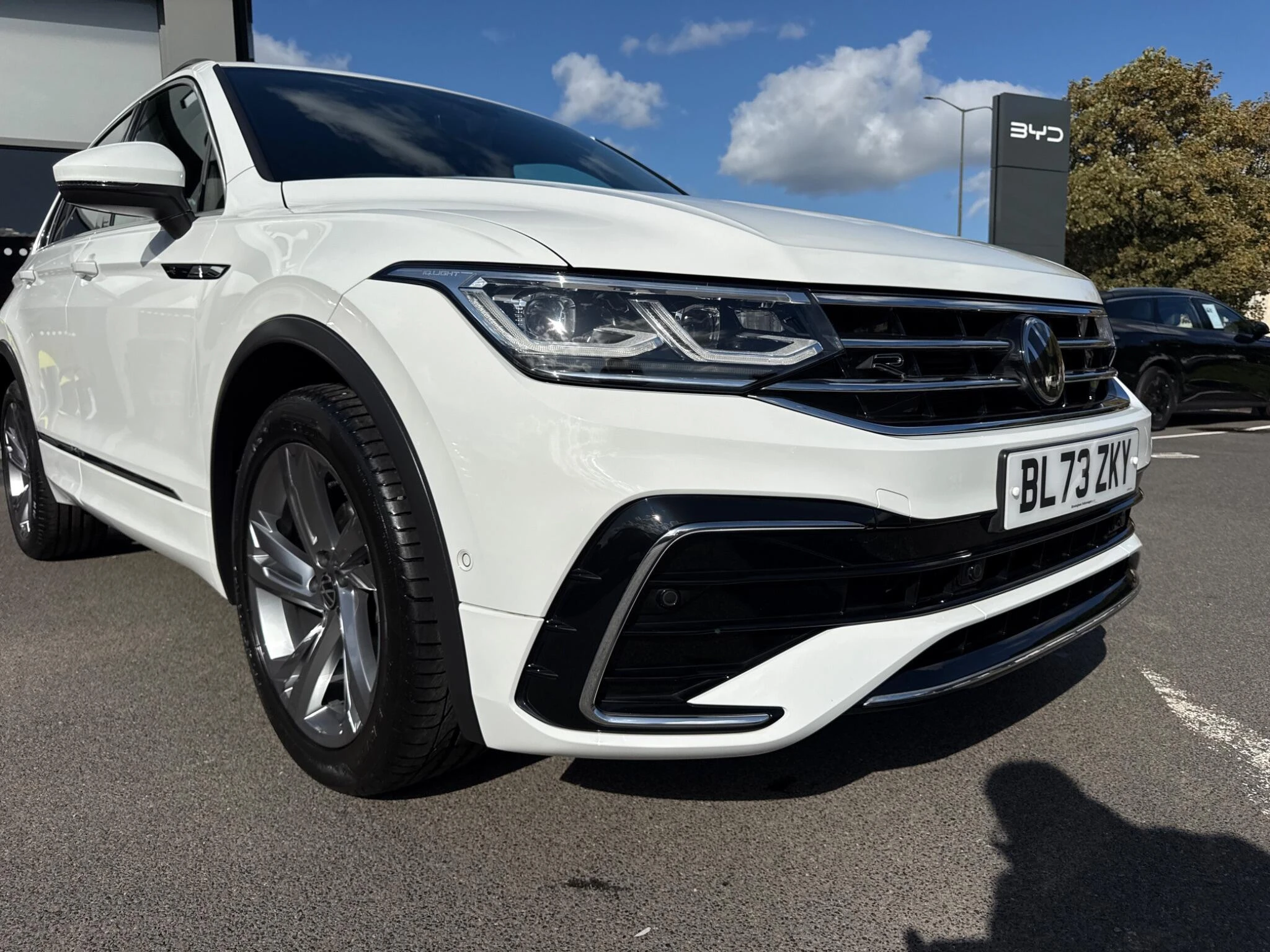 Vehicle image 47