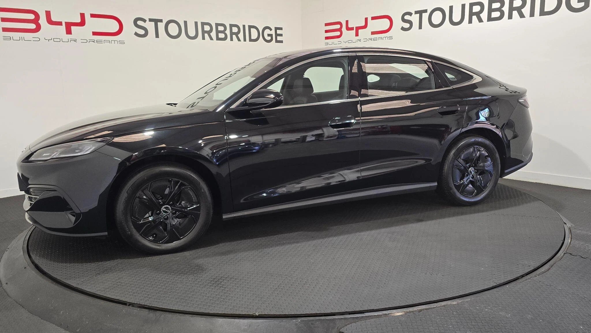 Vehicle image 39