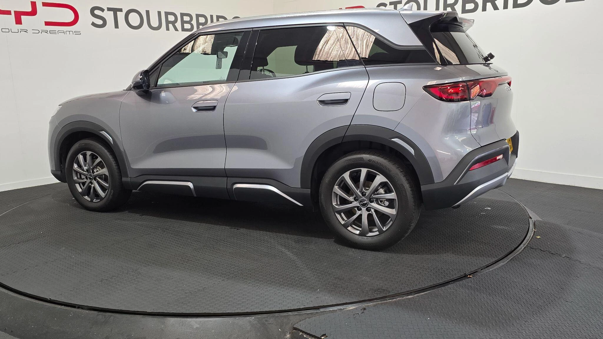 Vehicle image 38
