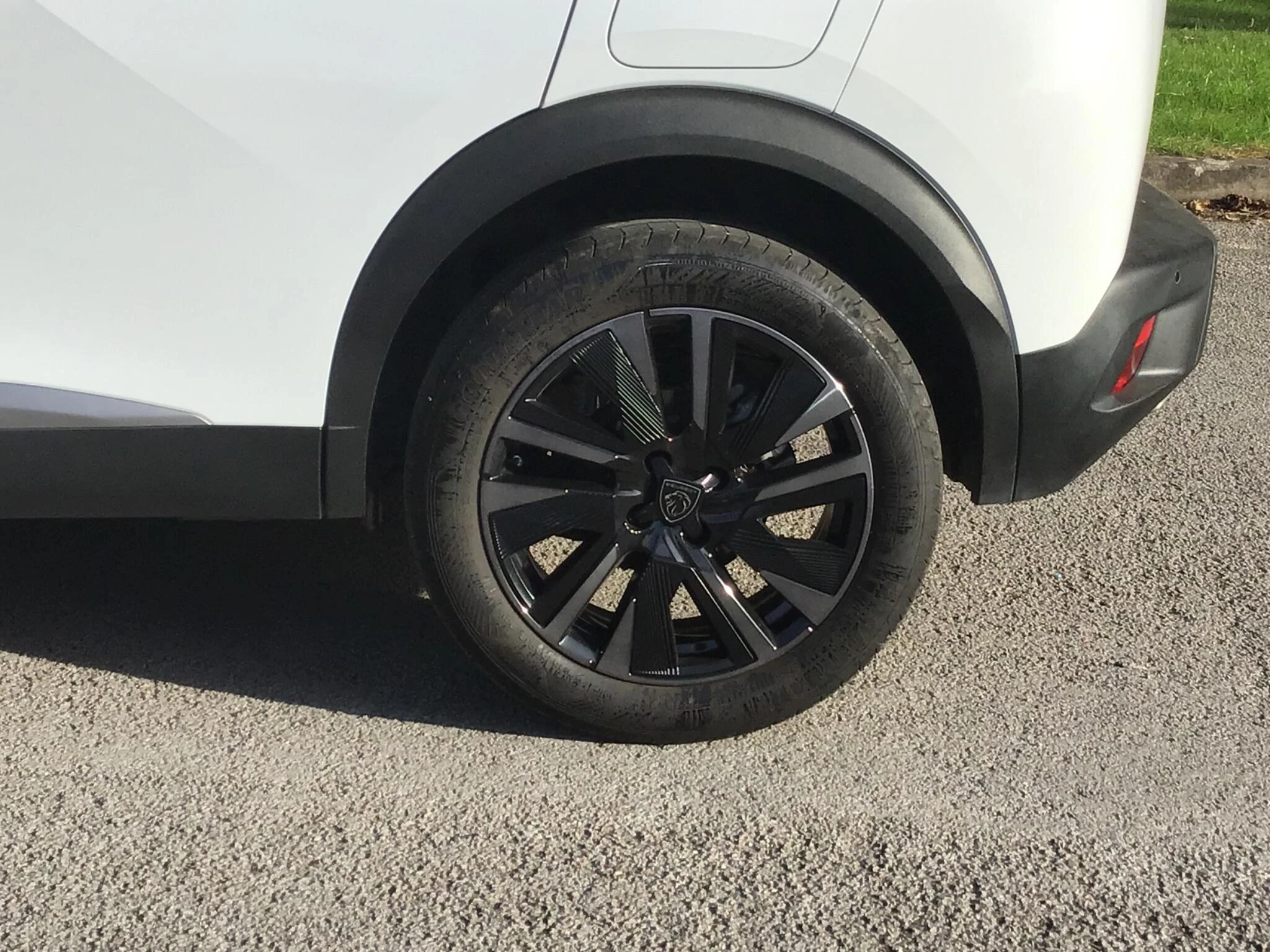 Vehicle image 38