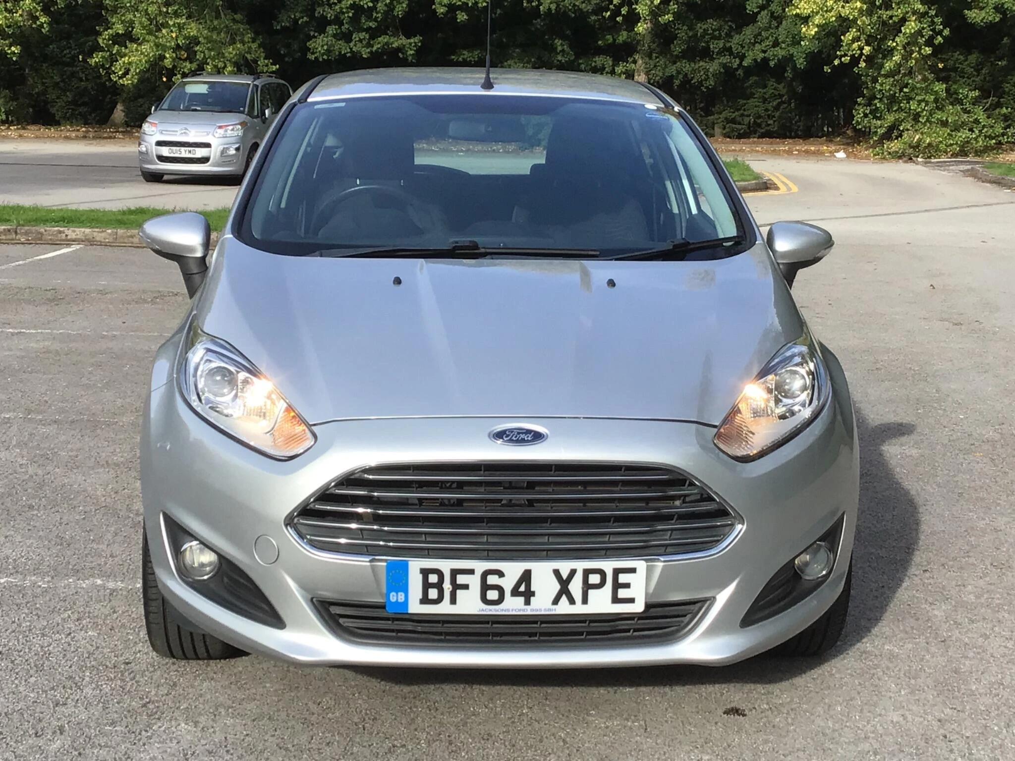 Vehicle image 8