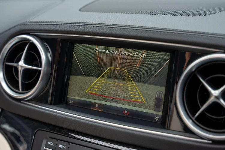 Vehicle Image 8
