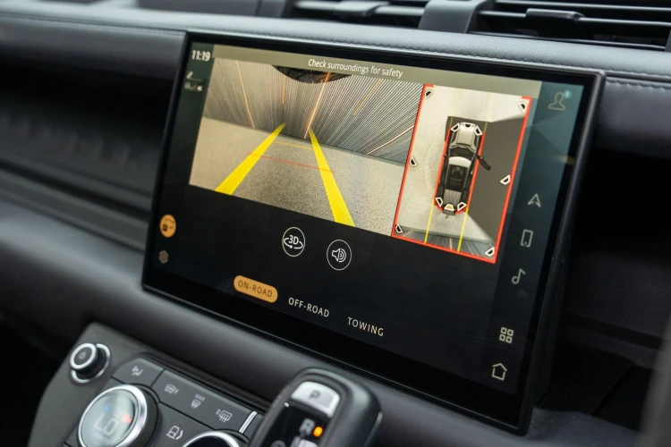 Vehicle Image 8