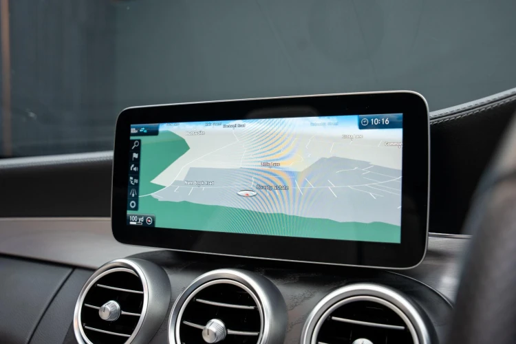 Vehicle Image 10