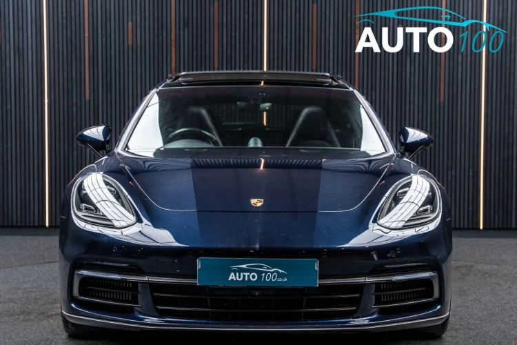 Vehicle Image 9