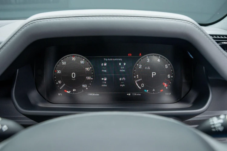Vehicle Image 30