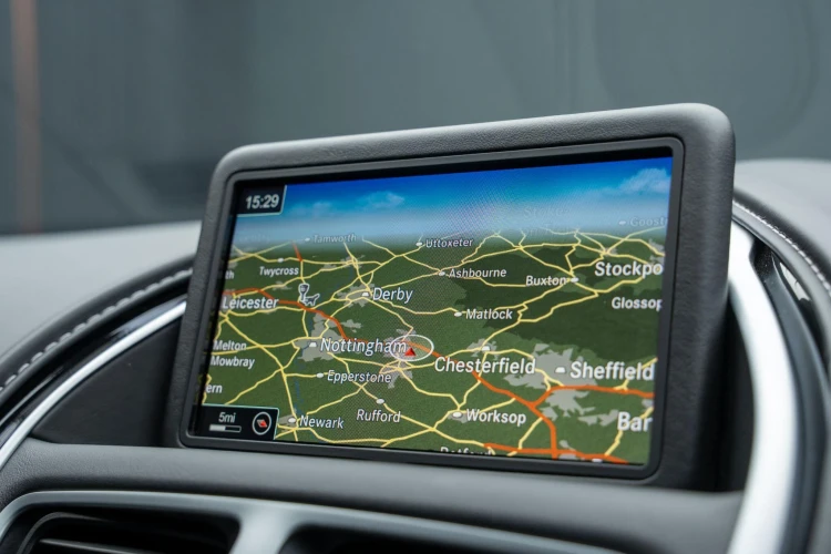 Vehicle Image 8