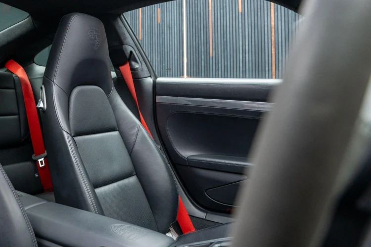 Vehicle Image 31