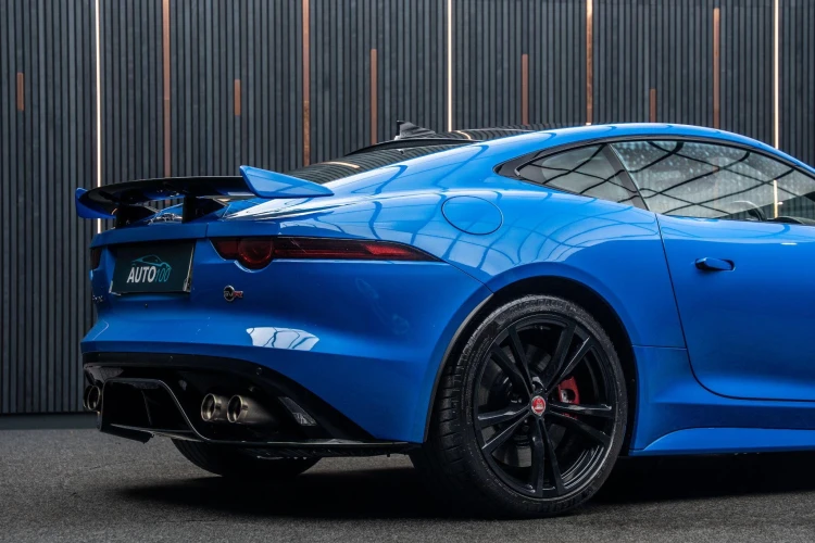 Vehicle Image 21