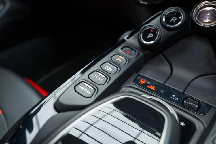 Vehicle Image 20