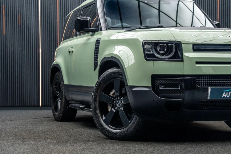 Vehicle Image 7