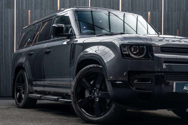Vehicle Image 7