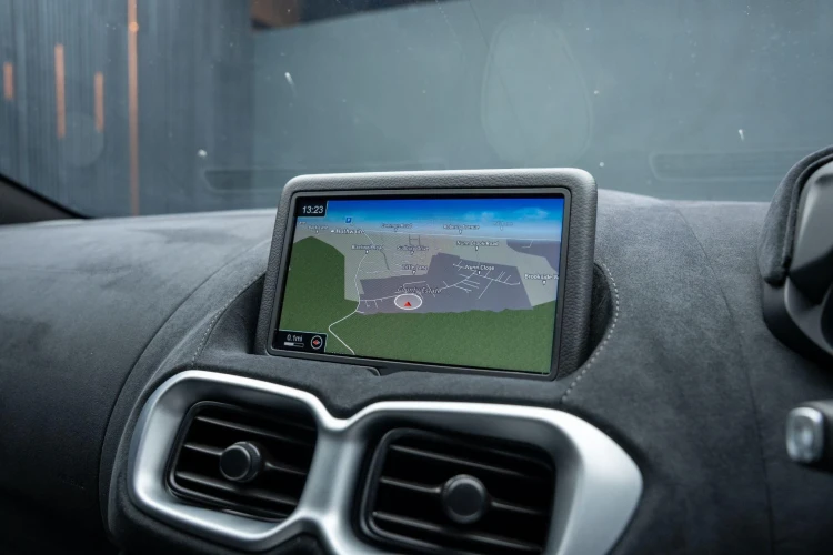 Vehicle Image 10
