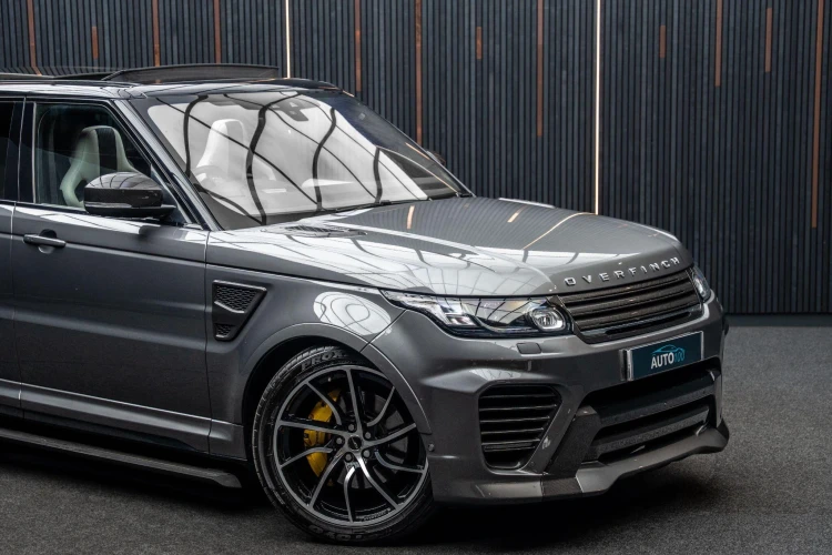 Vehicle Image 9