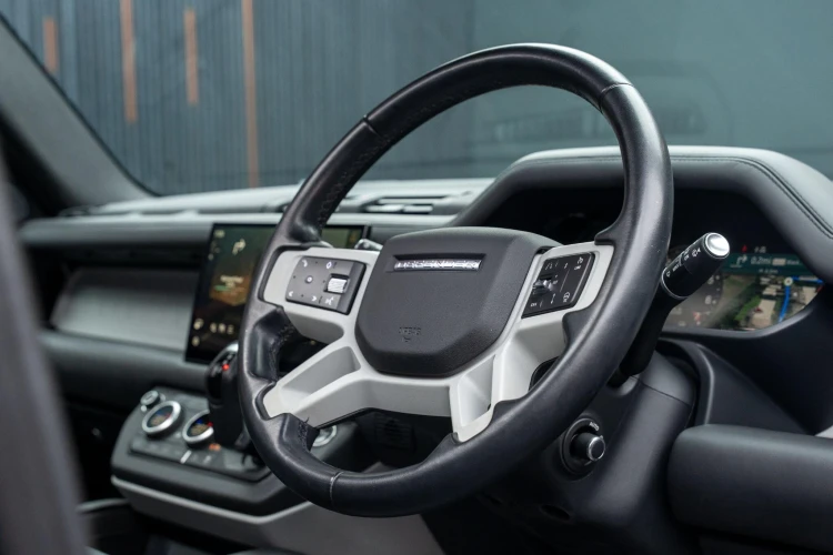 Vehicle Image 20